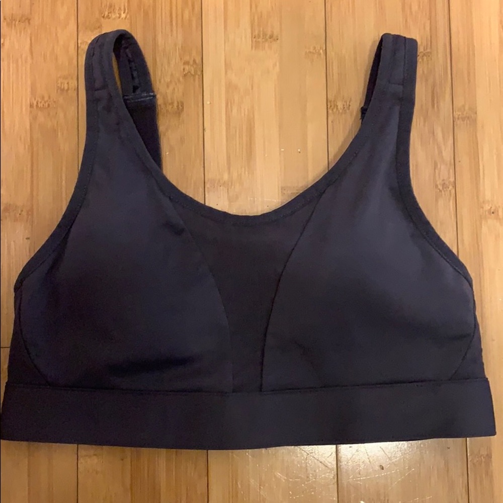 Fabletics High Impact Sports Bra